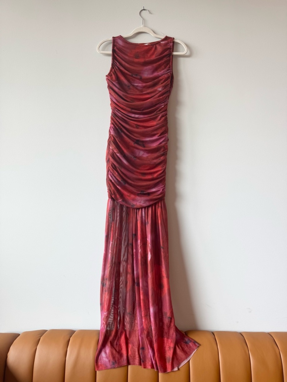 Elliatt Red Pink Ruched Mermaid Maxi Dress Roses Wedding Guest Cocktail Medium M - Picture 4 of 14